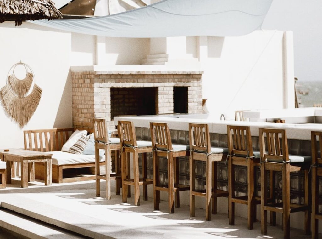 indoor outdoor decor