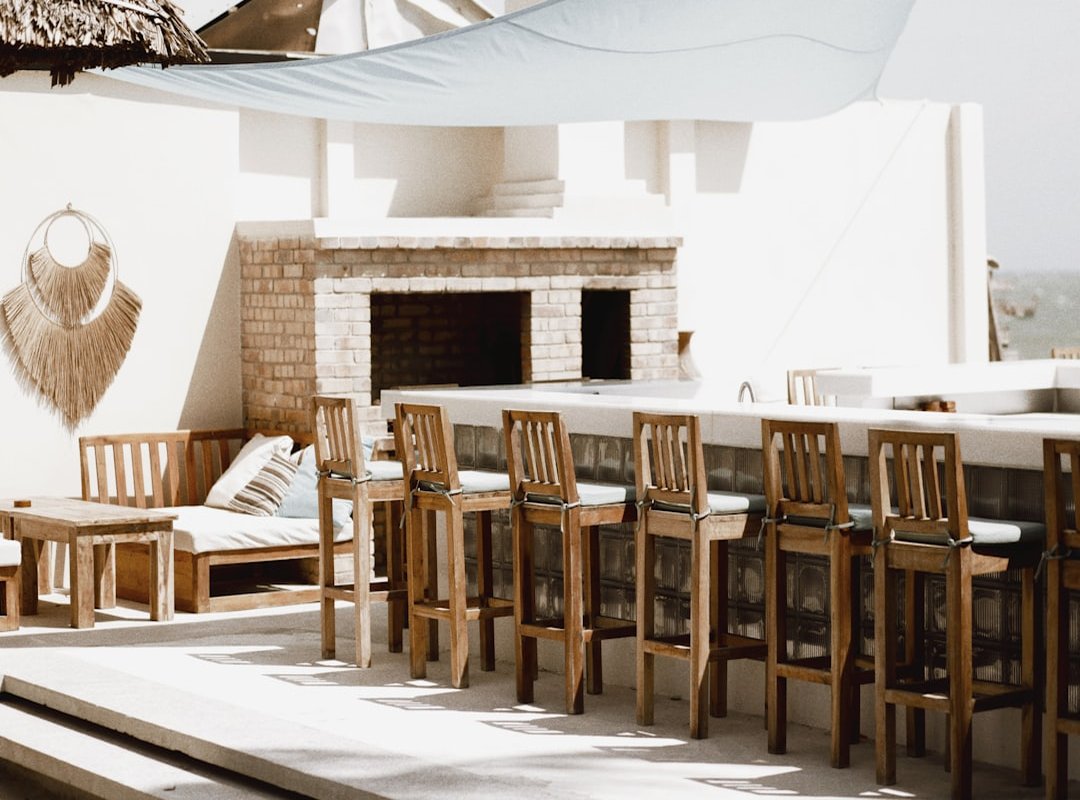 indoor outdoor decor