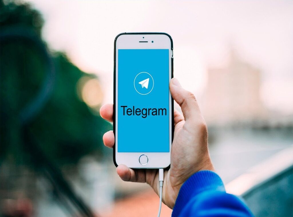 telegram incesto